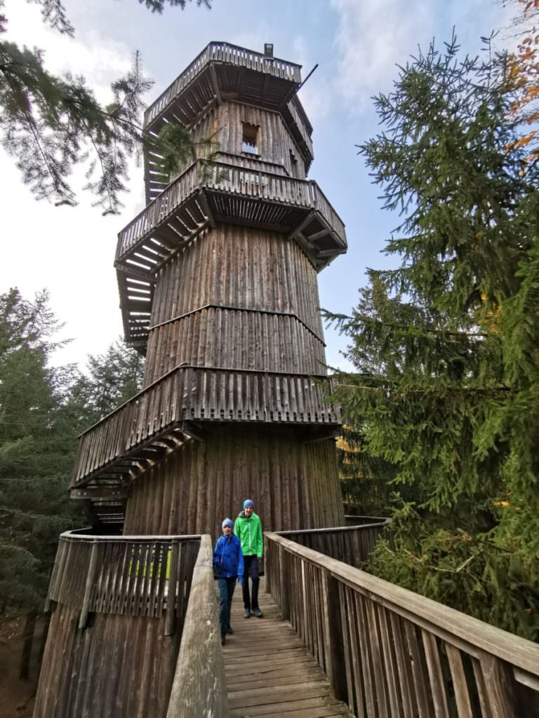 Baumkronenweg Kopfing: Der Aussichtsturm, 40 Meter hoch