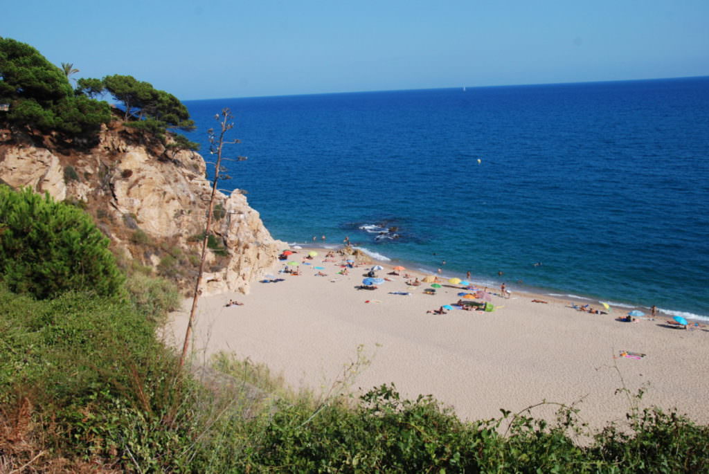 Malgrat del mar Strand - eine Bucht weiter