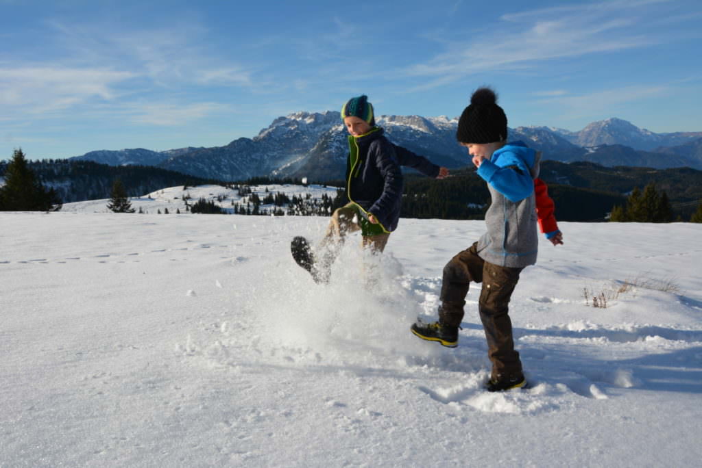 Die Kinder fanden es auch schön - Viel Spaß beim Winterwandern in Bayern! 