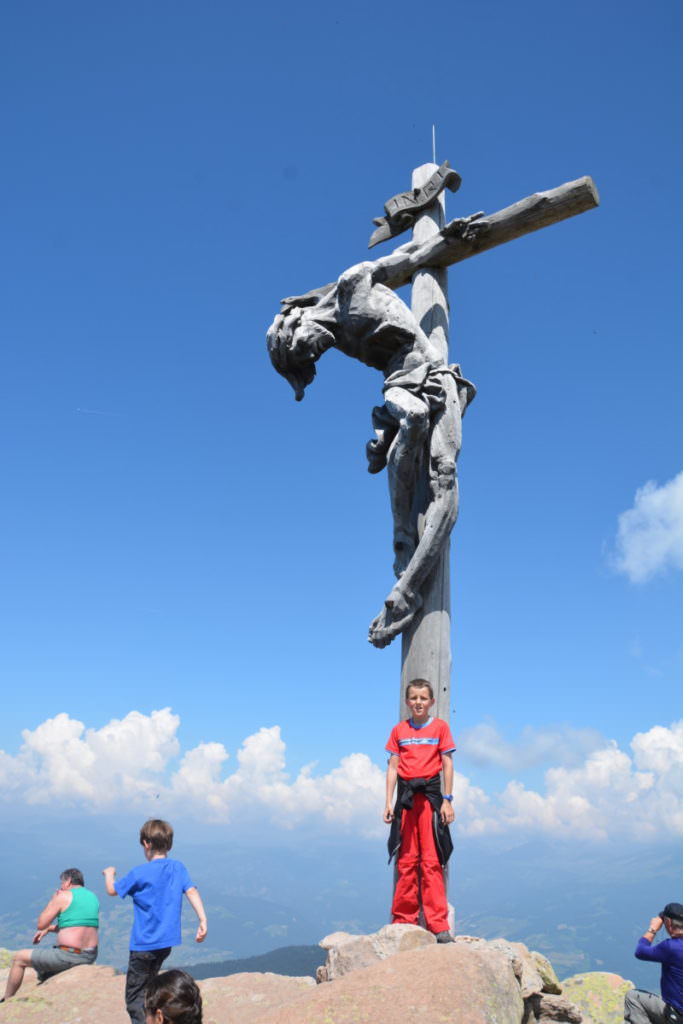 Ein besonderes Gipfelkreuz in Südtirol