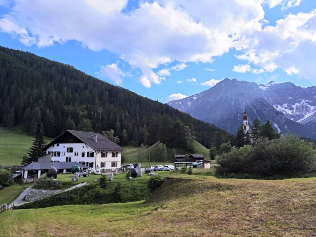 Almi´s Berghotel mit der Panoramalage in Obernberg