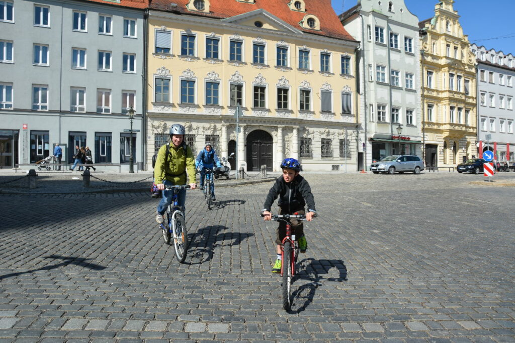So ist Augsburg mit Kindern - unser Ausflug in der Altstadt mit dem Fahrrad