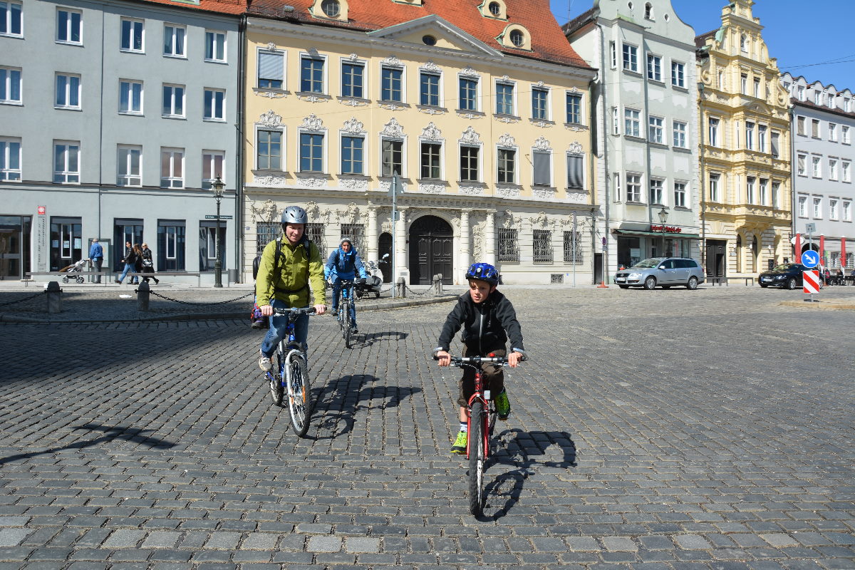 Familienurlaub AUGSBURG MIT KINDERN ☀️ unsere Tipps
