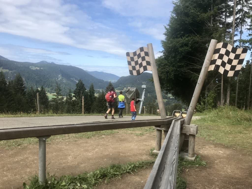 Von Kugelbahn zu Kugelbahn am Söllereck mit Kindern