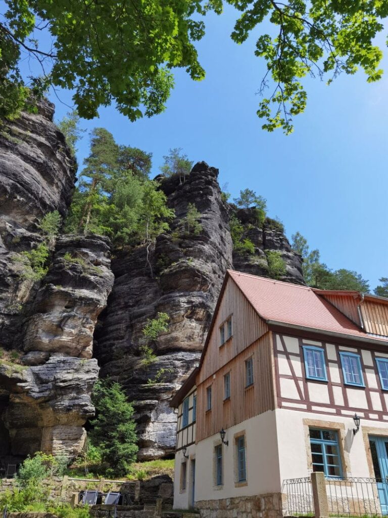 Sächsische Schweiz wandern mit Kindern - unser Start im idyllischen Bielatal