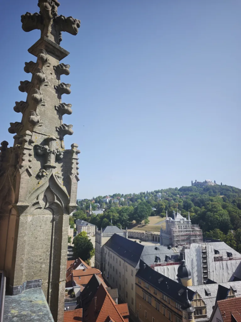 Besonderes Ausflugsziel in Coburg mit Kindern - oben am Turm der Morizkirche