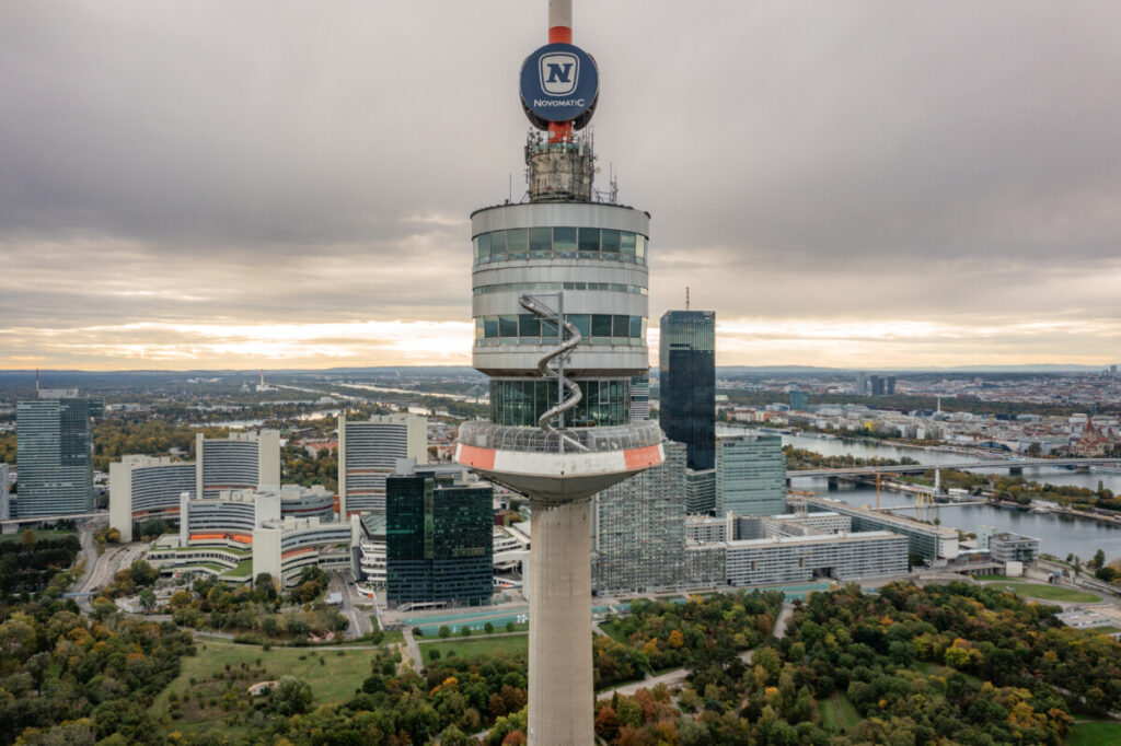 Die neue Donauturm Rutsche, Foto: Donauturm Aussichtsturm- und Restaurantbetriebsgesellschaft m.b.H