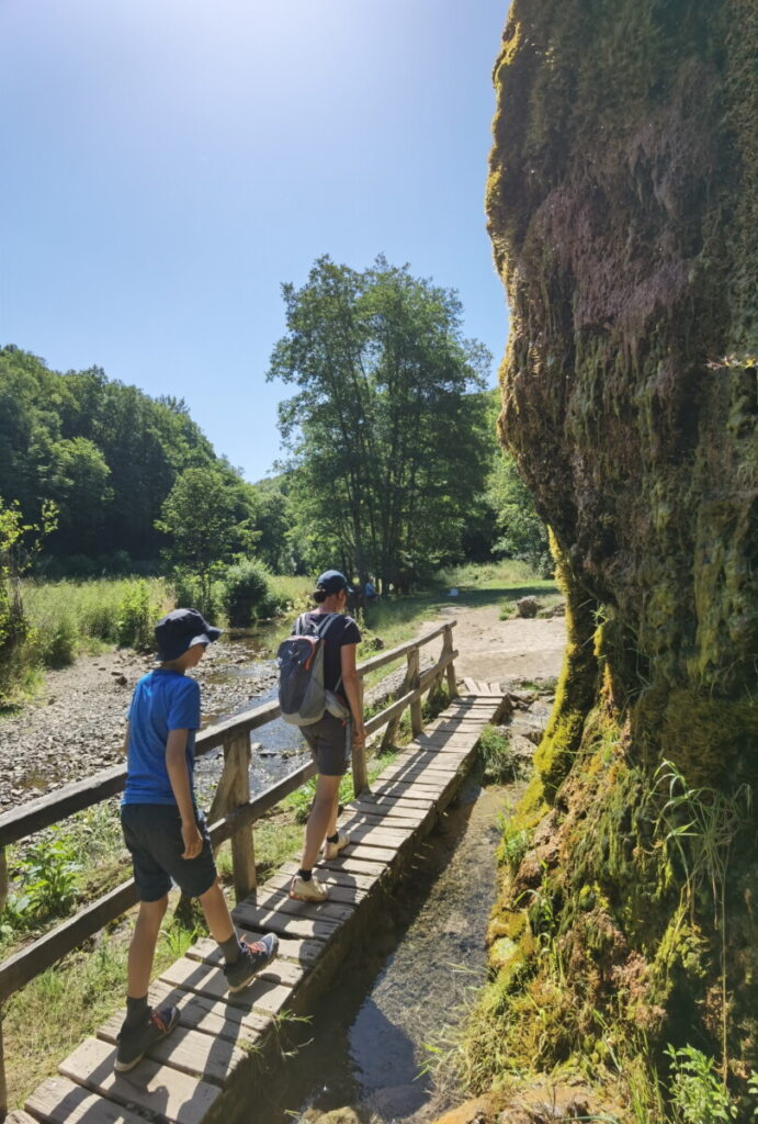 Die Dreimühlen Wasserfall Wanderung mit Kindern