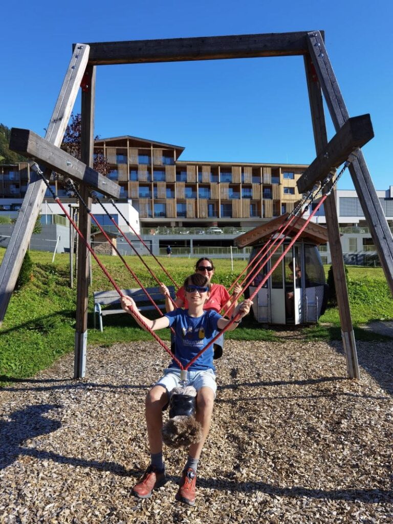 Familienhotel Hopfgarten - perfekt für den Besuch am Hintersteiner See