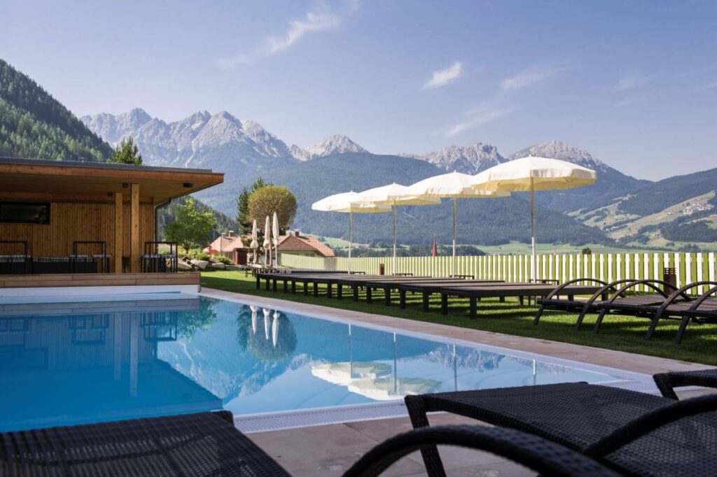 Luxus Familienhotel Südtirol mit Pool - ****s Garberhof Dolomit Family