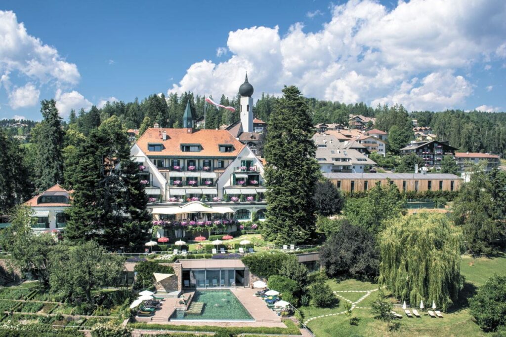 Familienhotel Südtirol nahe Bozen - Parkhotel Holzner