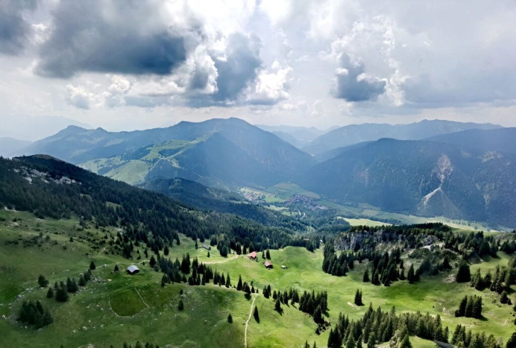 Familienurlaub Deutschland in Bayrischzell: So schaut die Landschaft dort aus