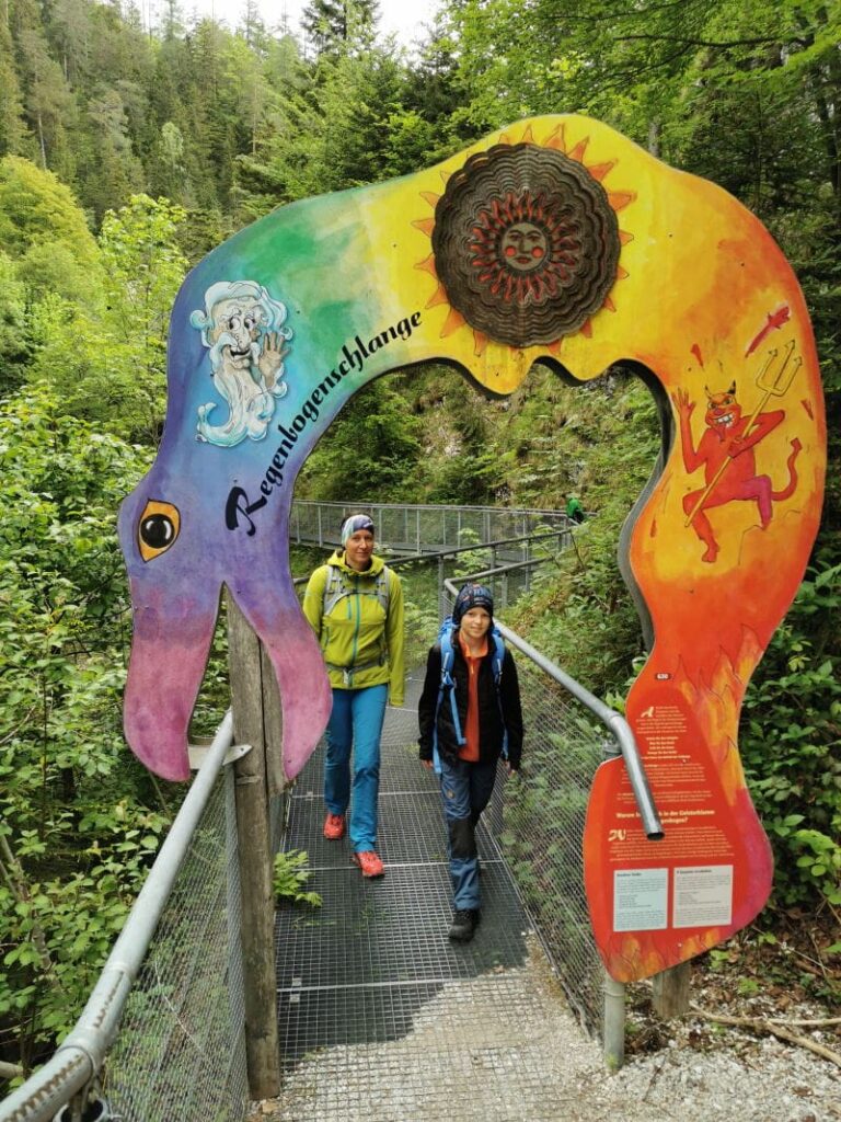 Familienurlaub Österreich am Eingangstor der Leutaschklamm