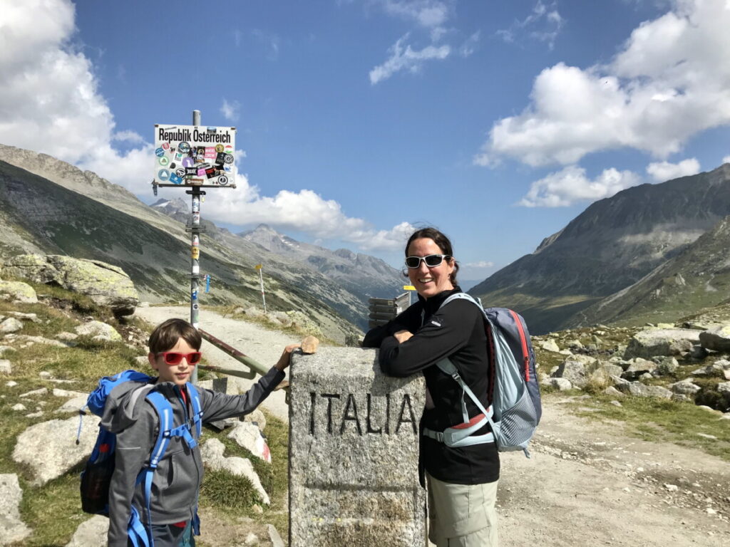Familienurlaub Österreich wandern: Vom Schlegeisspeicher zur Grenze nach Italien