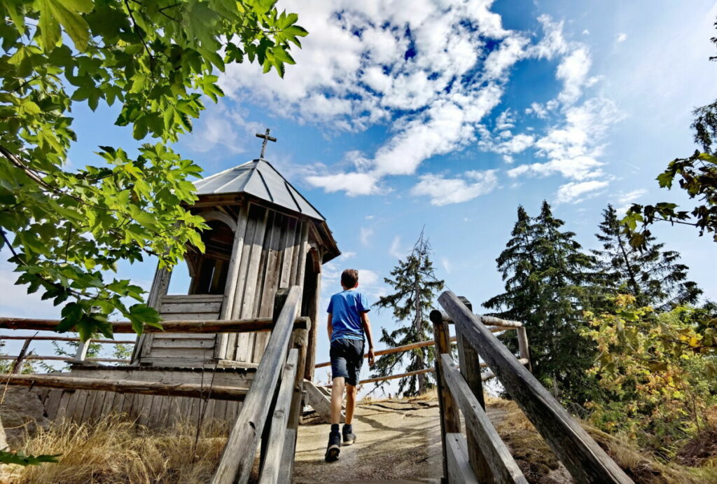 Felsenlabyrinth Luisenburg mit Kindern - Abwechslung zwischen Felsen und Aussichtspunkten