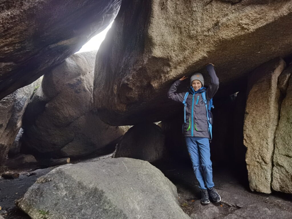 Fichtelgebirge bei Regen - spannende Felsenabenteuer mit Kindern bei jedem Wetter