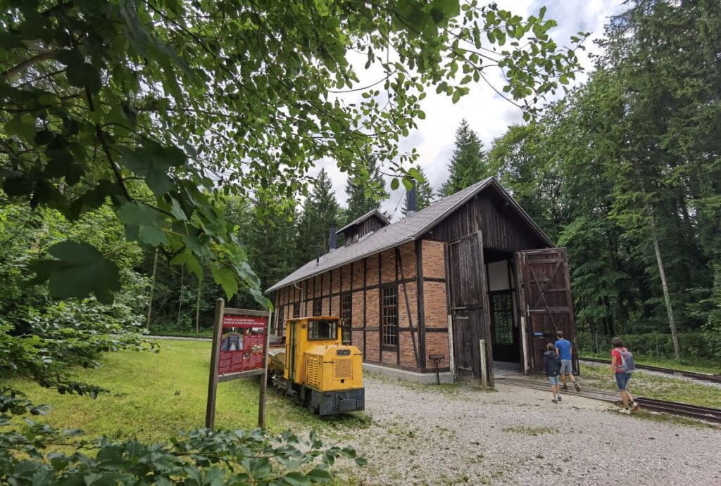 Der Museumsbahnhof Flachgau im Freilichtmuseum Salzburg