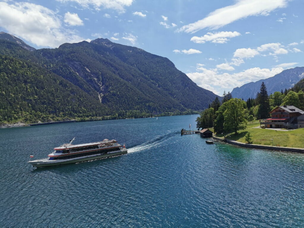 Gaisalm Achensee - zuerst zur Alm wandern mit Kindern, zurück mit dem Schiff