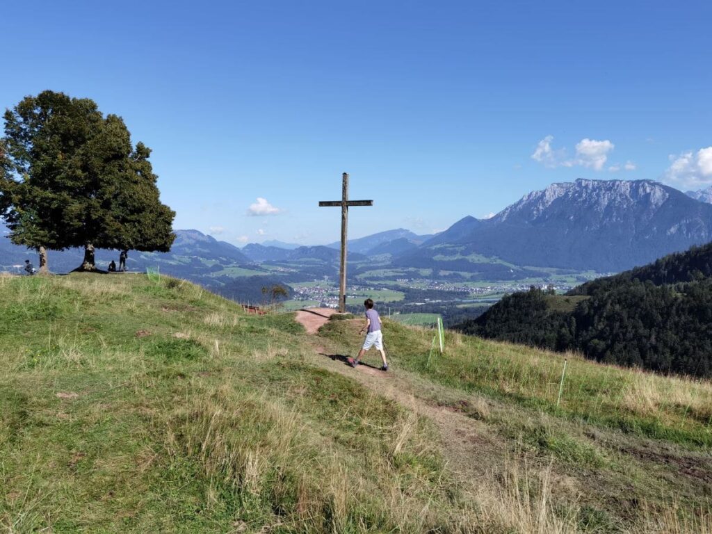 Auf dem Hocheck Oberaudorf: Der Blick vom Gipfel ist schön, erwartet man von unten nicht!