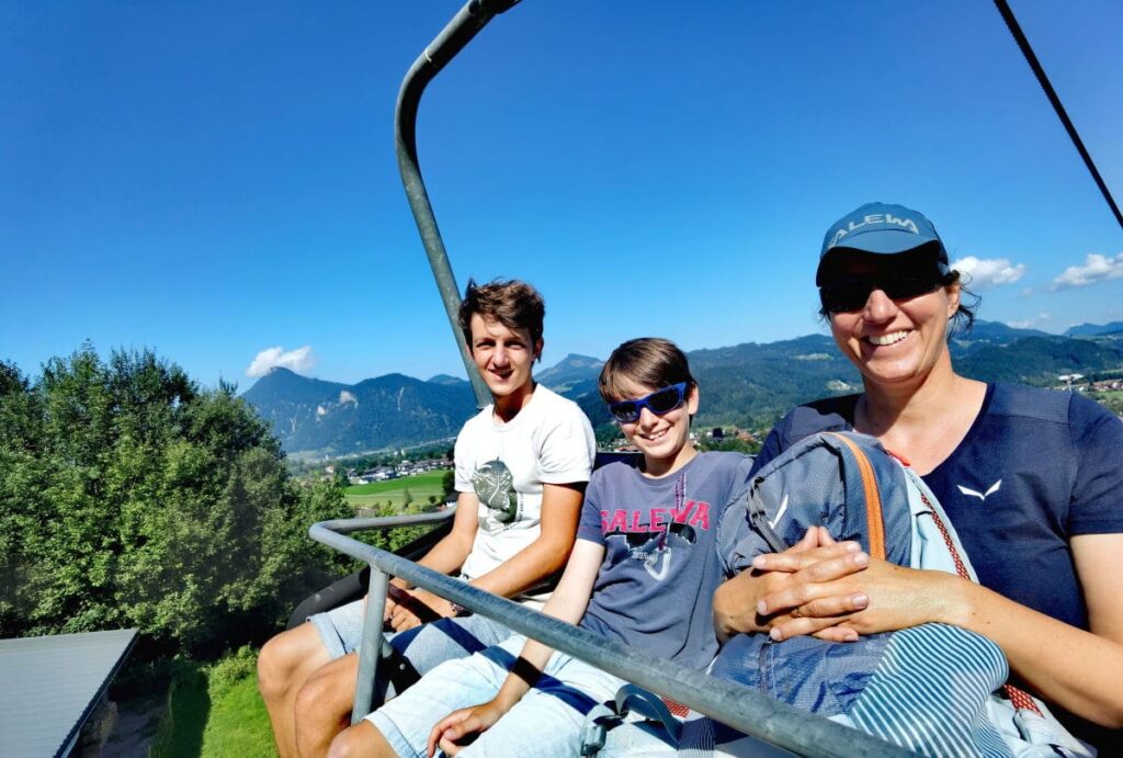 Hocheck Oberaudorf - mit der Bergbahn geht´s hinauf zur Sommerrodelbahn