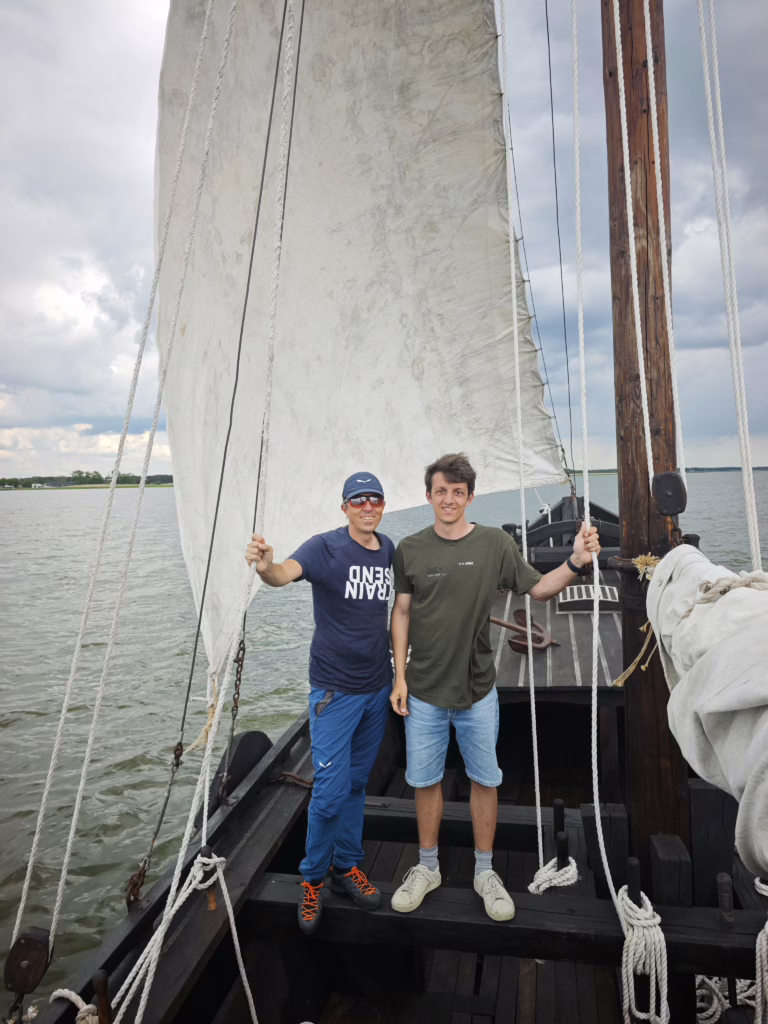 Mit dem Segelschiff über das Haff