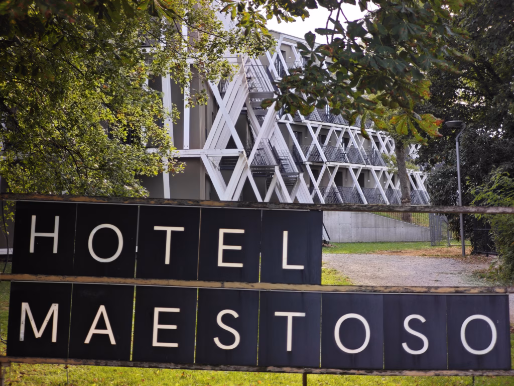 Hotel für deinen Urlaub im Karst Slowenien - das Hotel Maestoso in Lipica