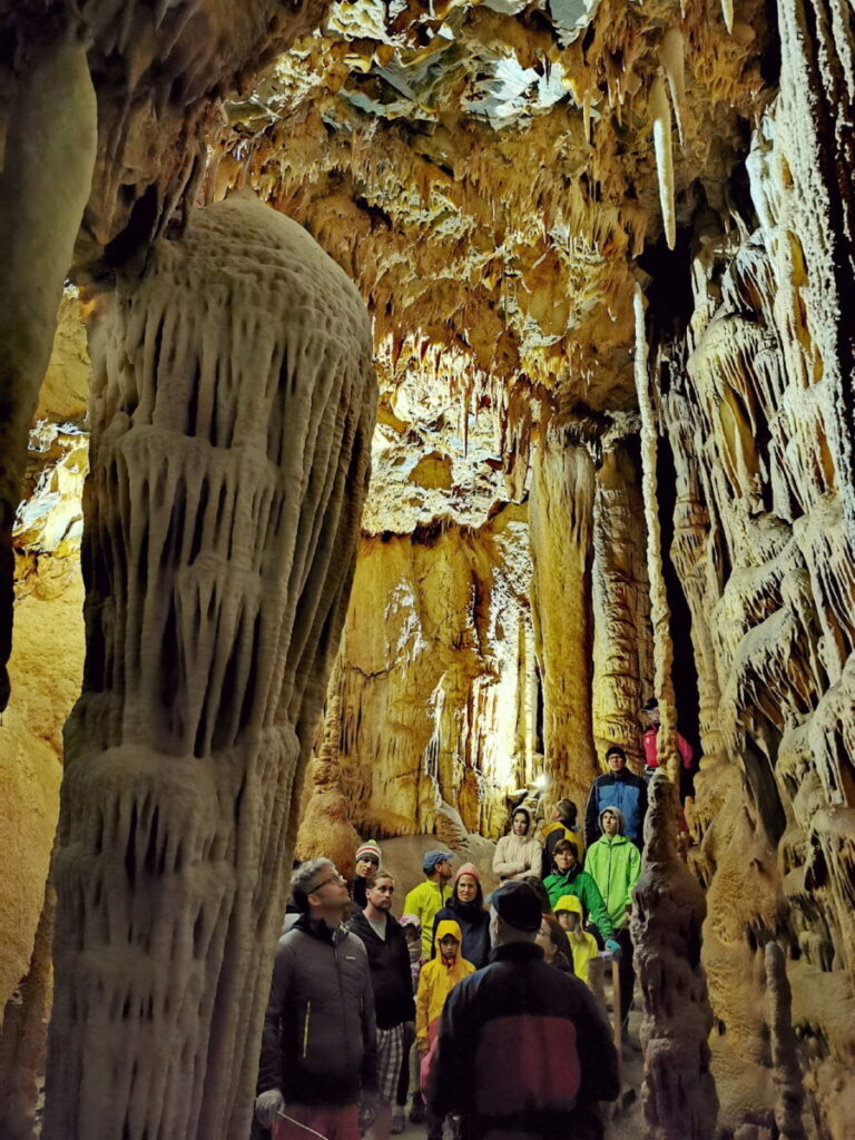 Der größte Tropfstein im Katerloch bei Weiz