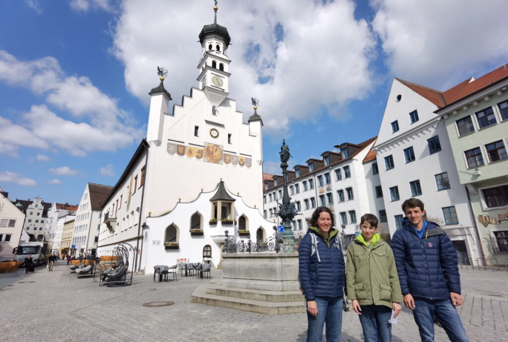 Vom JUFA Kempten in die Altstadt zum Rathaus