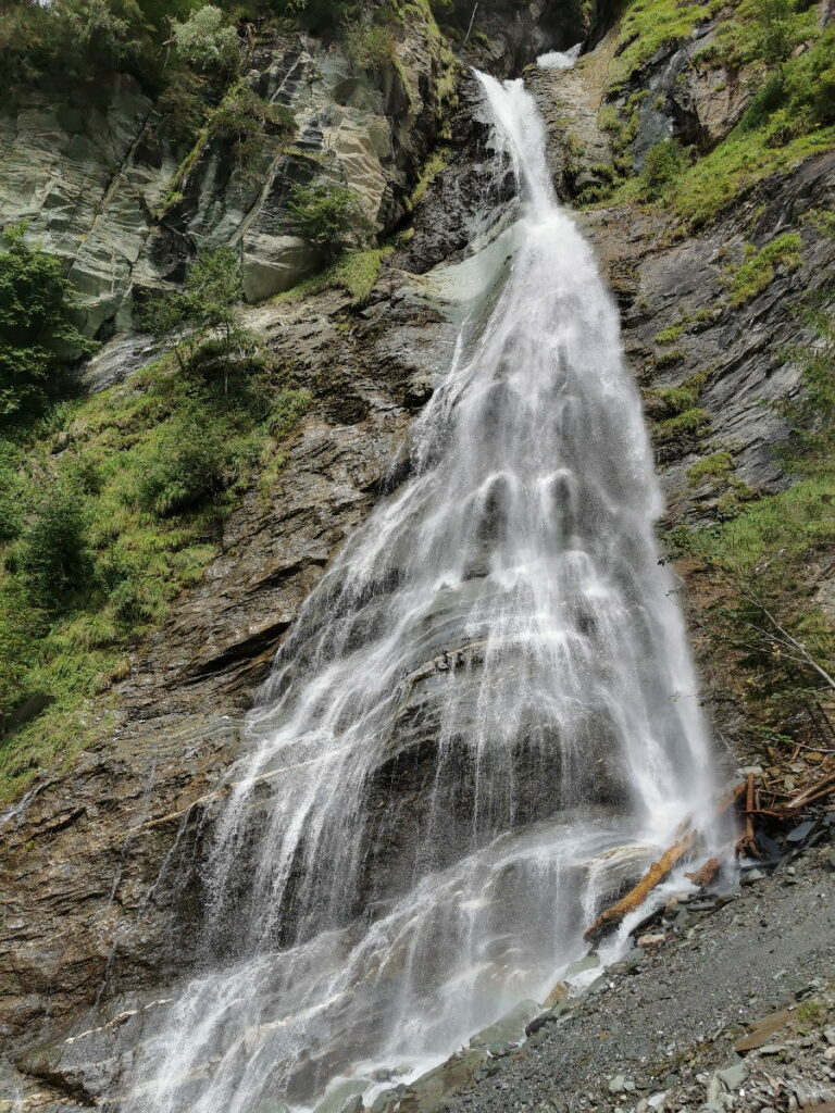 Der Kreealm Wasserfall im Grossarltal, kurz vor dem Ötzlsee