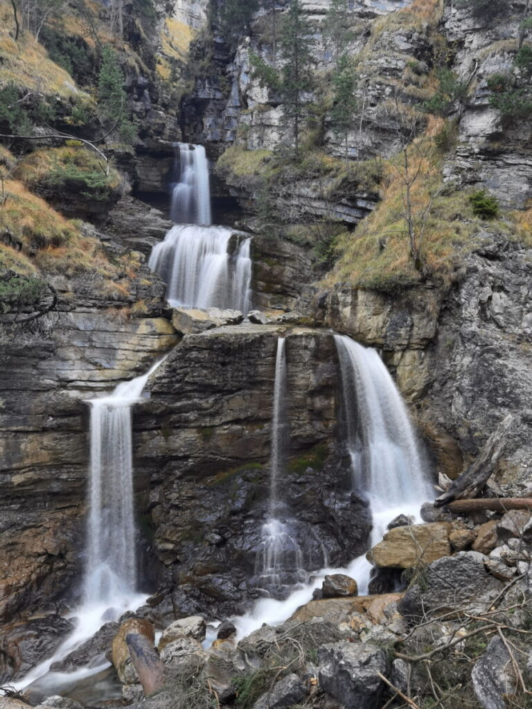 Die Kuhflucht Wasserfälle - beeindruckend zu sehen entlang des Wanderwegs