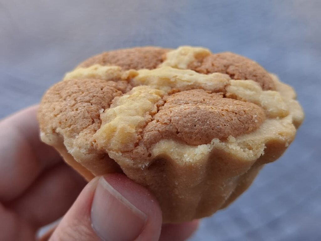 Gehört zu Leipzig: Die Leipziger Lärchen, ein süßes Gebäck mit Marzipan