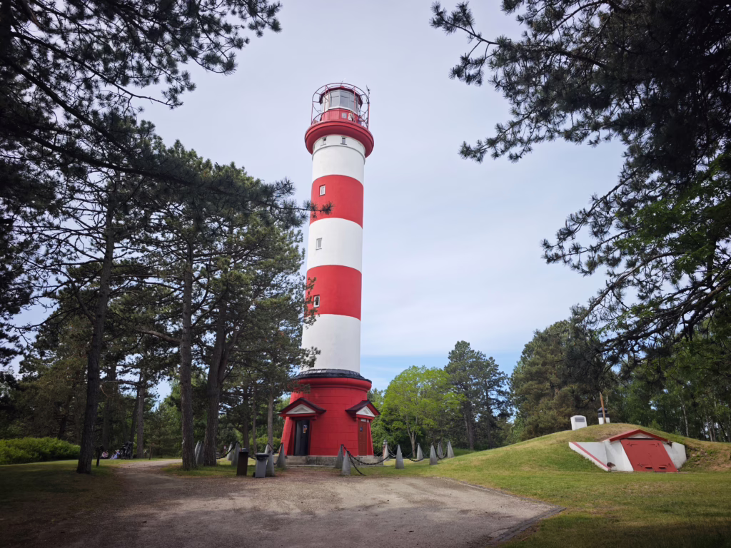 Schönster Leuchtturm auf der Kurischen Nehrung - der Leuchtturm von Nida