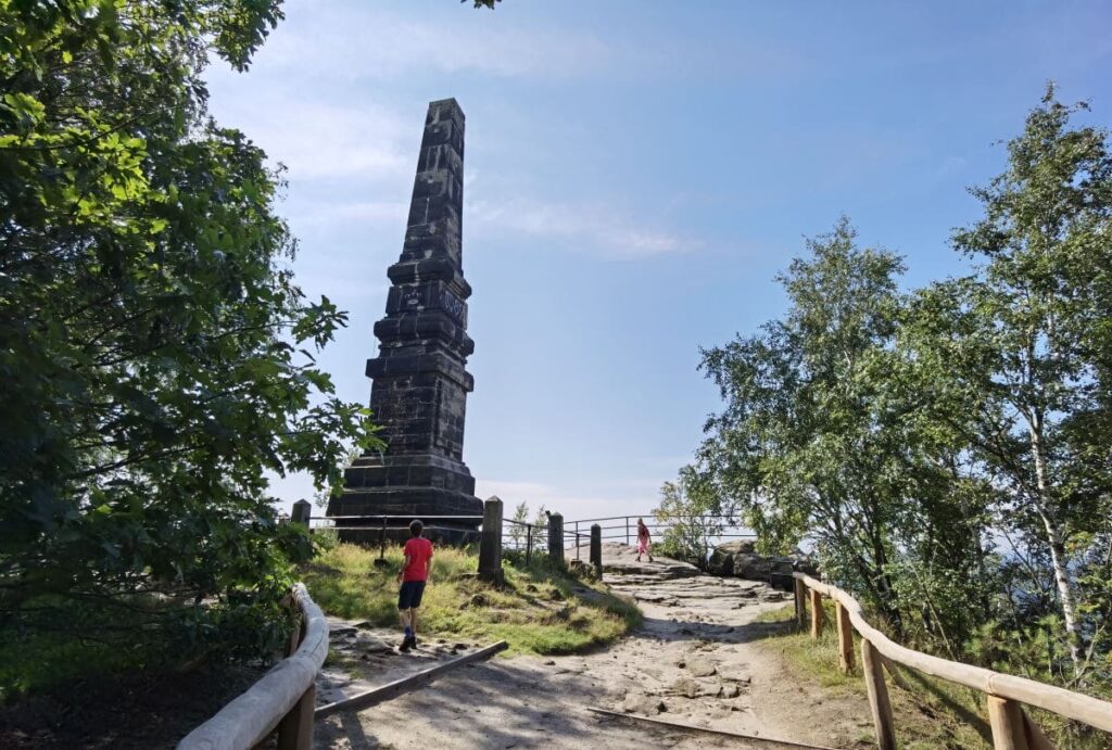 Sächsische Schweiz mit Kindern - unsere Wanderung zu einem der beiden Obelisken auf dem Lilienstein