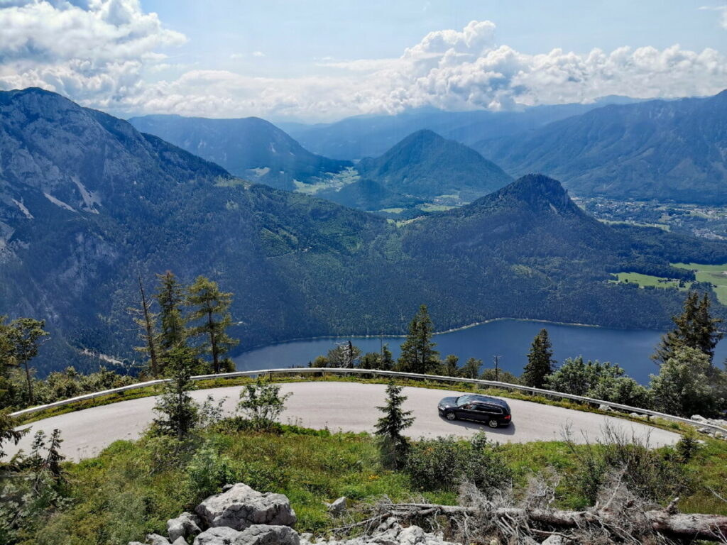 Aussichtsreich auf der Loser Panoramastraße - mit Blick auf den Altausseer See