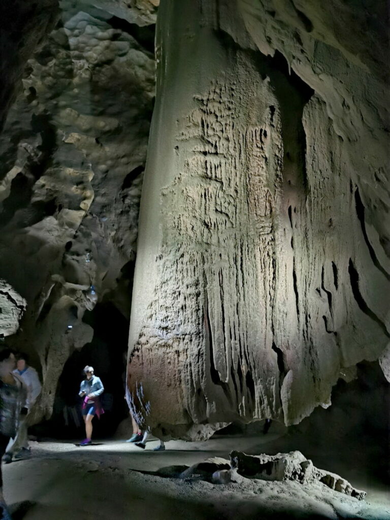 Noch ein Ausflugsziel ab Weiz: Die Lurgrotte mit dem größten frei schwebenden Tropfstein