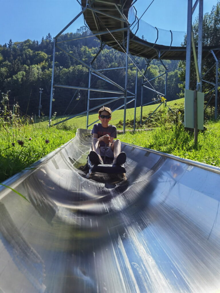 Oberaudorf Sommerrodelbahn am Hocheck - plus die Freizeitaktivitäten am Erlebnisberg