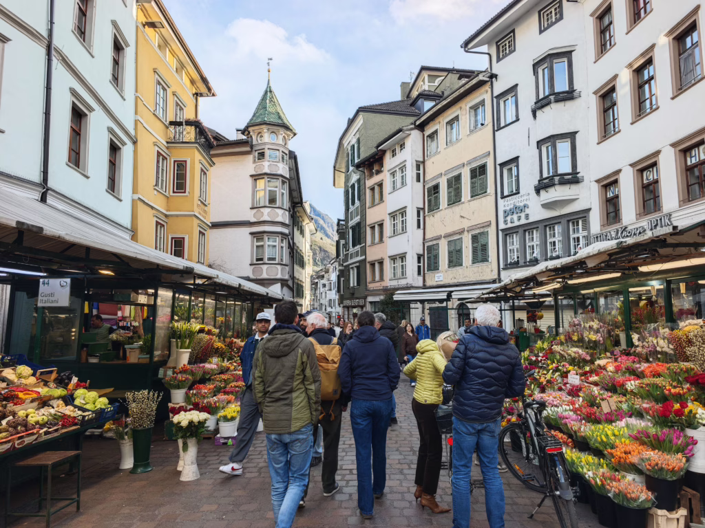 Am Obstmarkt in Bozen mit Kindern - und durch die verwinkelten Gassen & Hinterhöfe