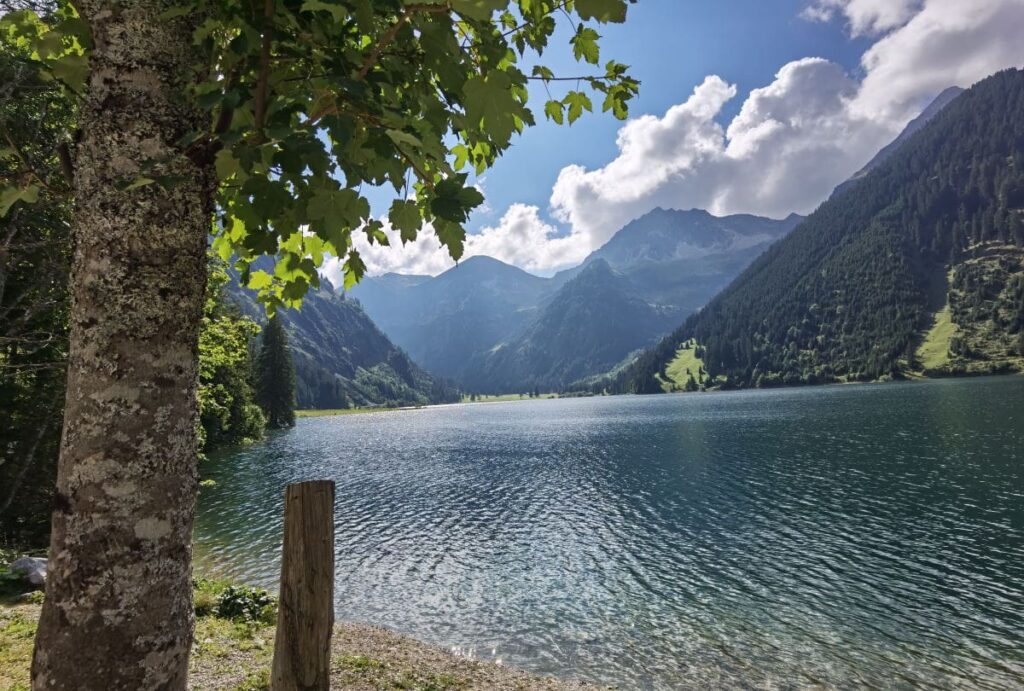 Österreich Familienurlaub am See: So schön liegt der Vilsalpsee