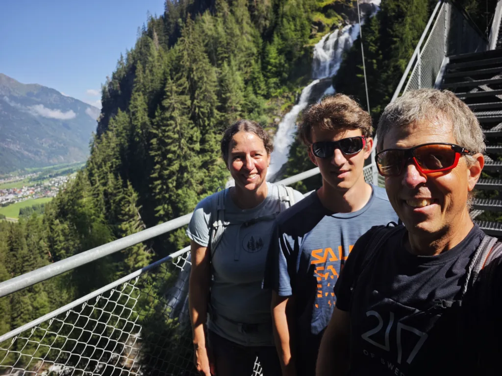 Der Stuibenfall ist ein wirklich tolles Erlebnis im Ötztal mit Kindern