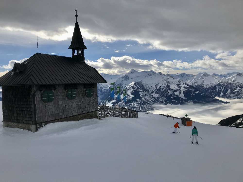 Osterurlaub mit Kindern - skifahren auf der Schmittenhöhe