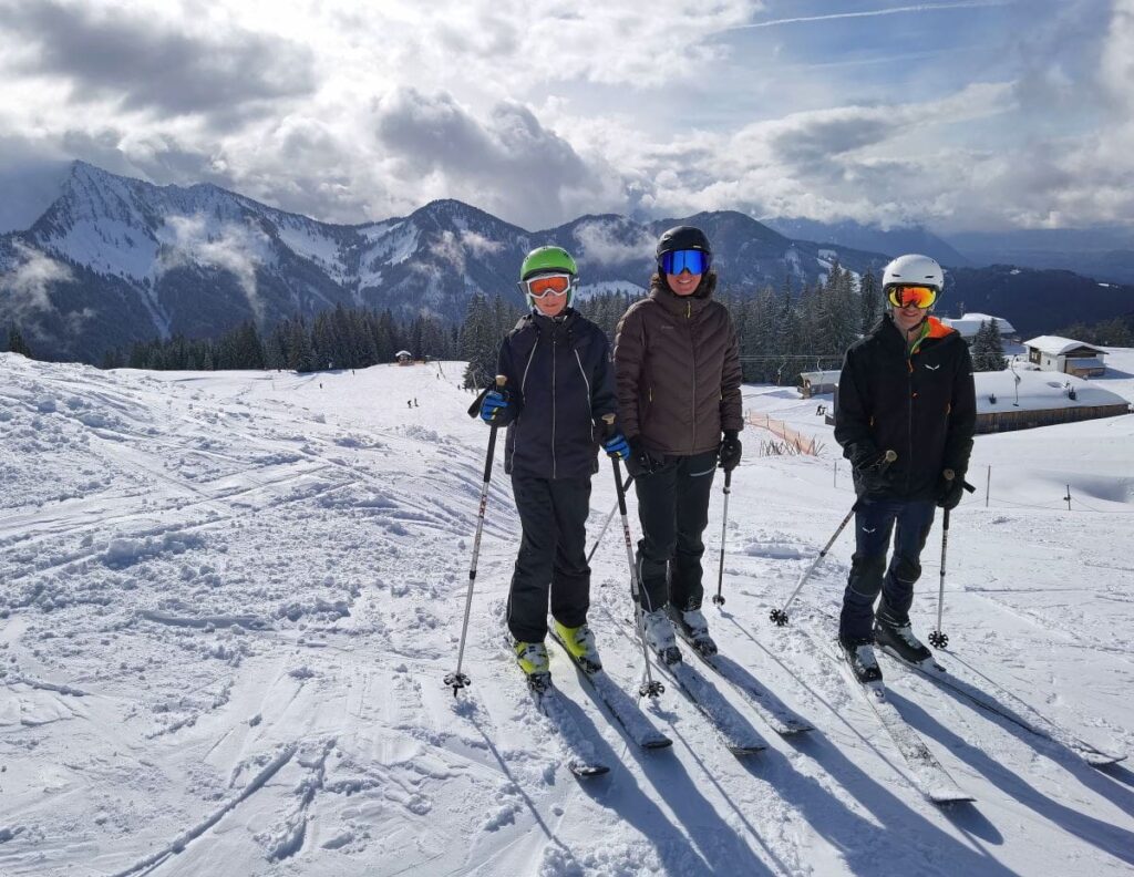 Osterurlaub mit Kindern im Skigebiet Laterns