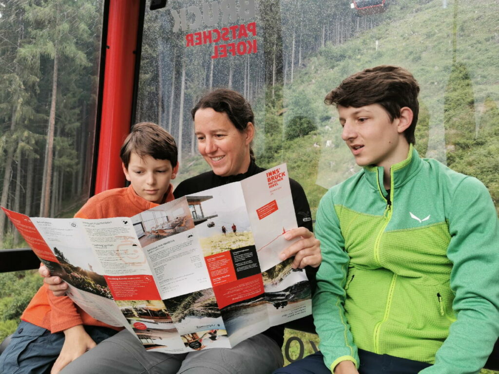 Wir nutzen die Fahrt auf den Patscherkofel für die geänderte Tourenplanung