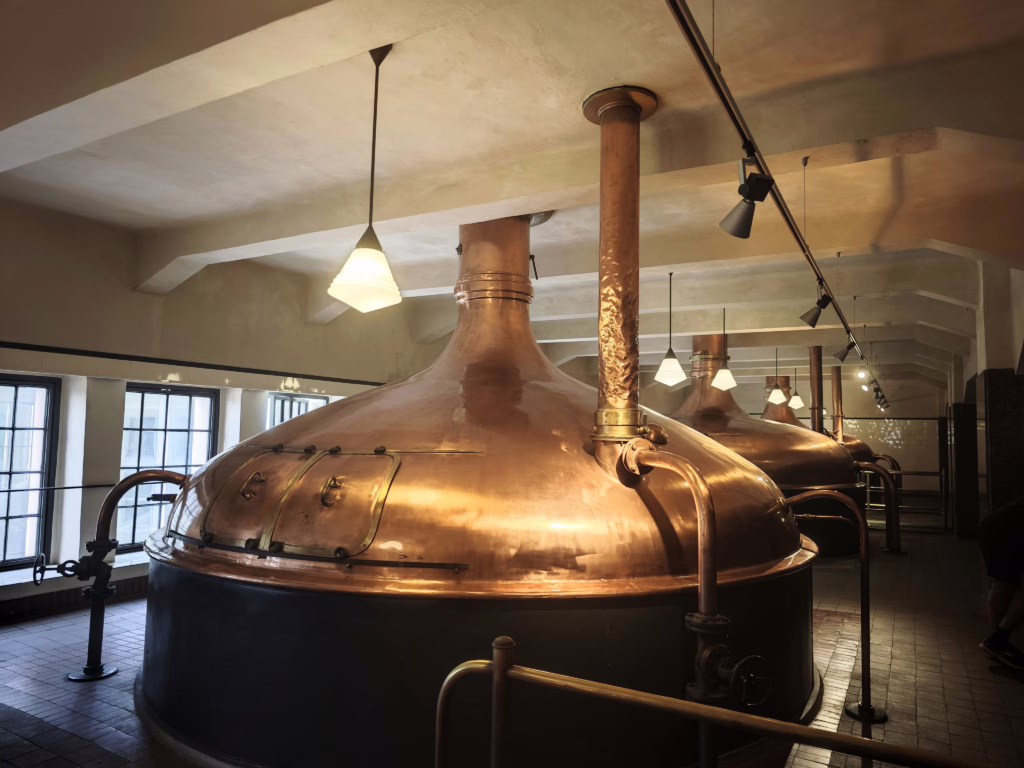 In diesen Kuperkesseln wurde für Jahrzehnte das berühmte Pilsner Urquell gebraut