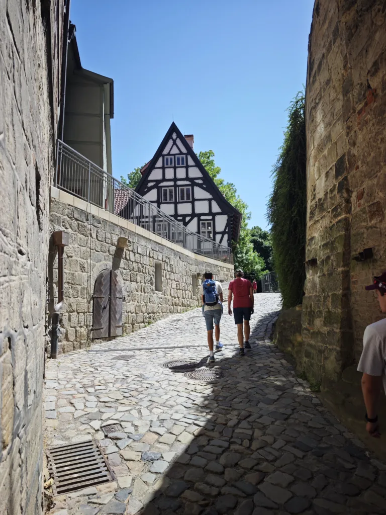 Auf den Schlossberg Quedlinburg mit Kindern