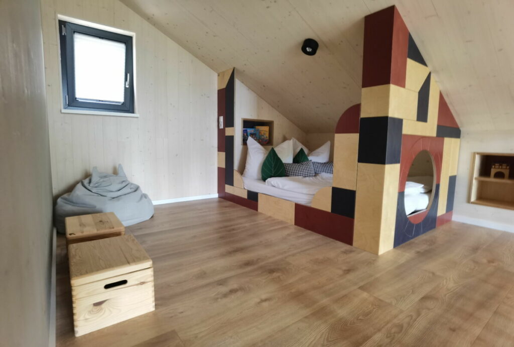 Saalemaxx Ferienhäuser: Das ist das Kinderzimmer im Ferienhaus Ankersteine