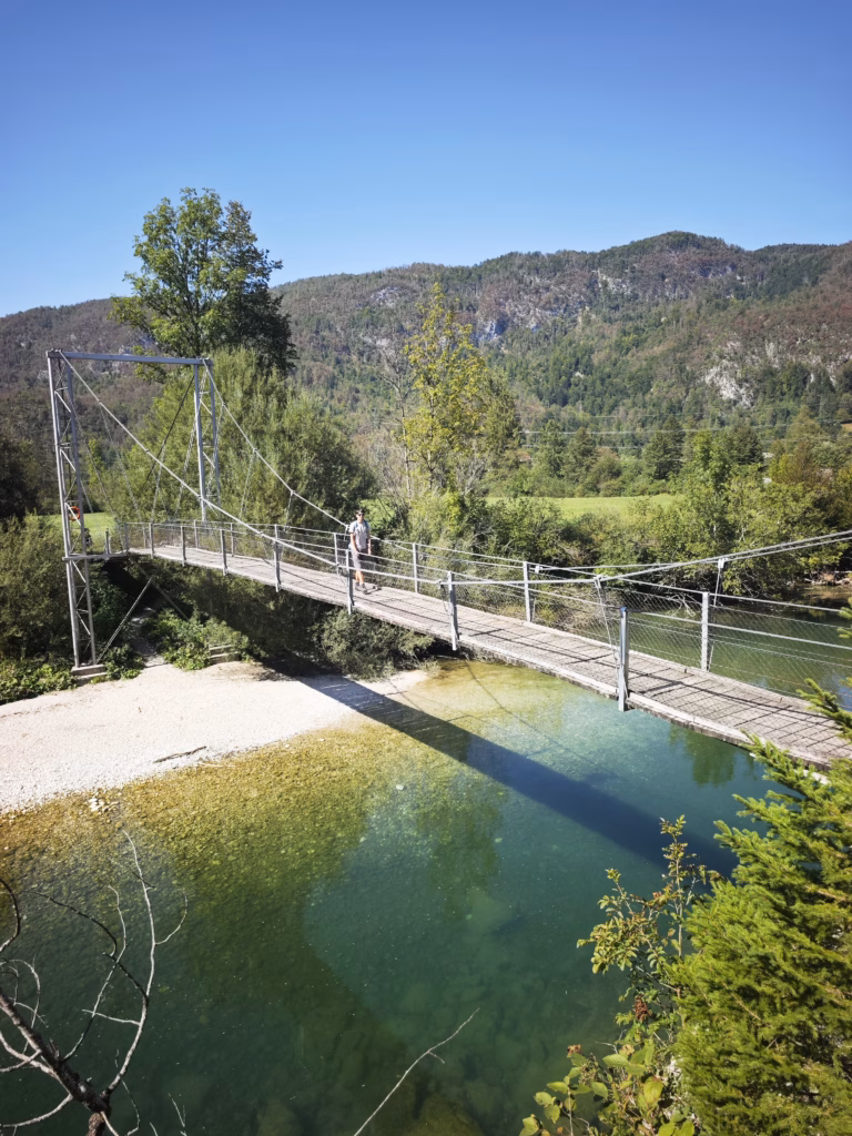 So schön ist es an der Sava Bohinjka - mit der Hängebrücke