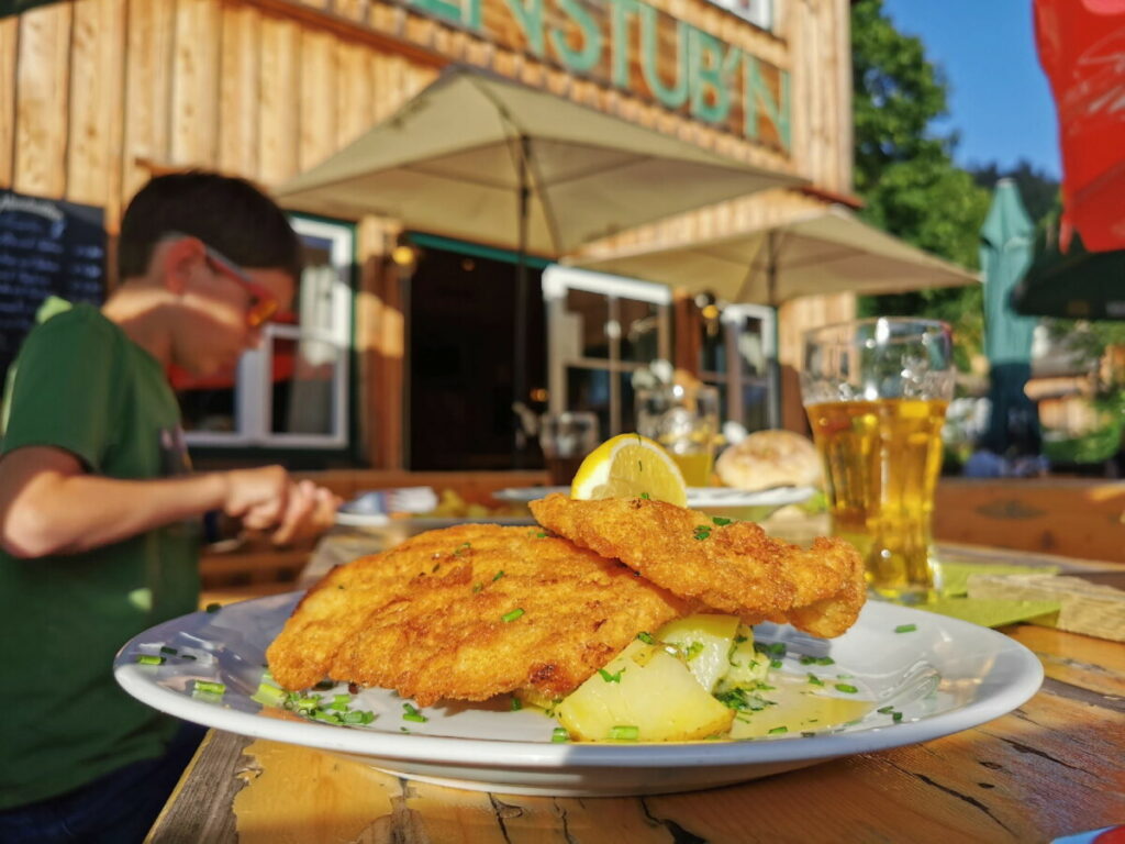 Sehr gut Schnitzel essen in Altaussee bei der Alpenstub´n