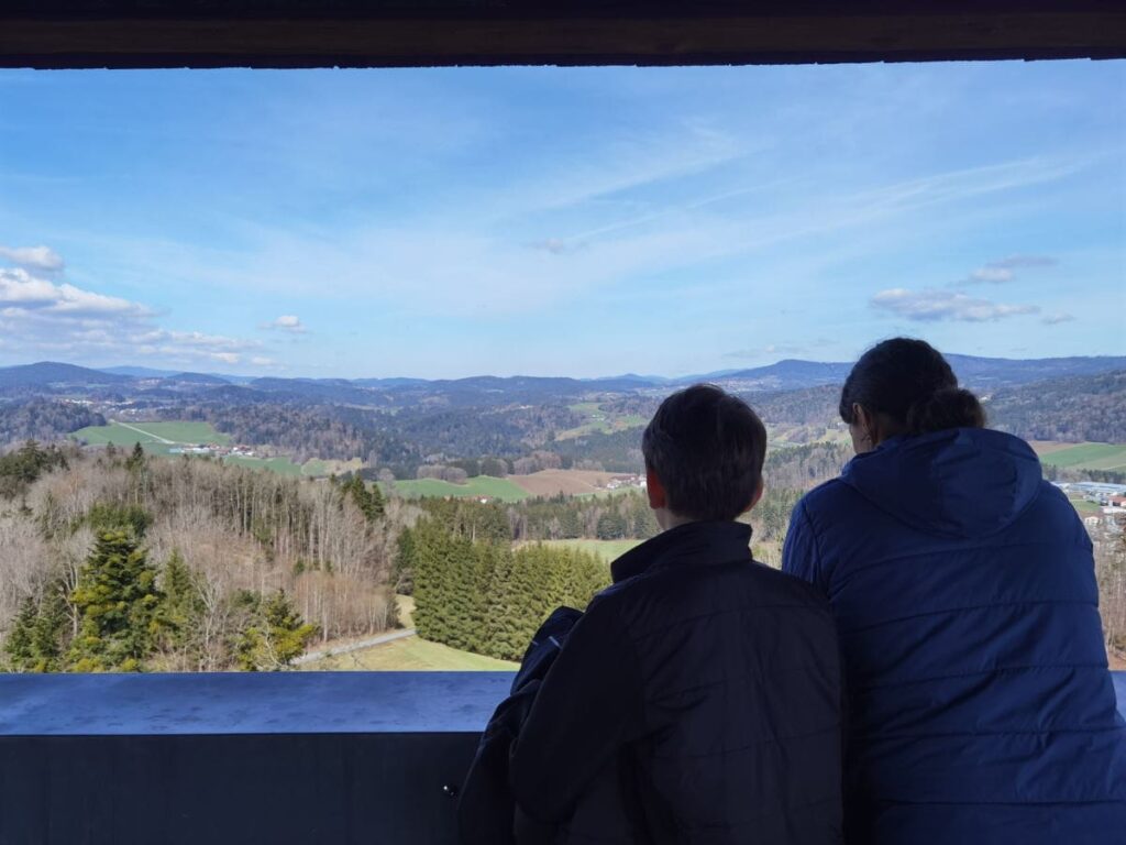 Ausflug in Schönberg mit Kindern zum Aussichtsturm Kadernberg