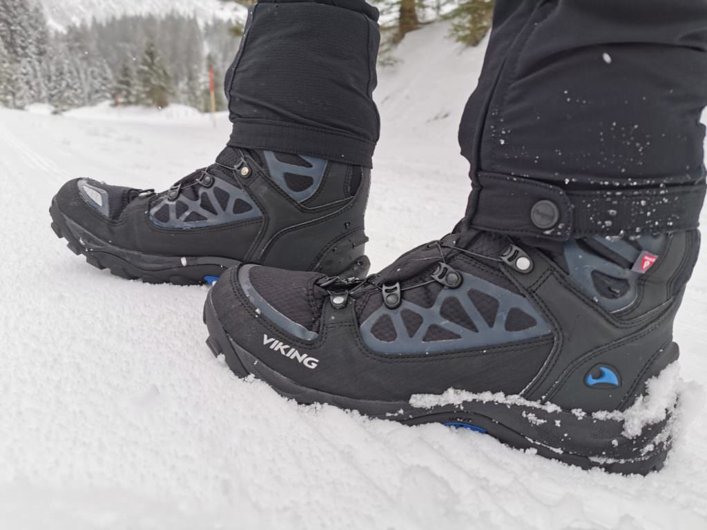 Schuhe zum Rodeln auf der Rodelbahn Vorarlberg