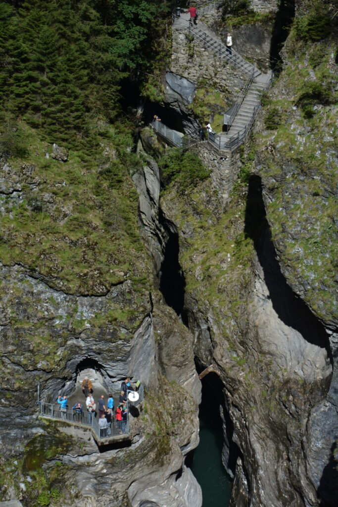 Schweiz Schlucht, die du sehen solltest: Die Viamala in Graubünden